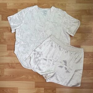 Vintage 80s Lord & Taylor Pajama Set